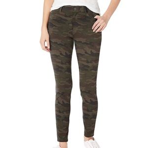5/$30 Super skinny knit camo jegging size 20